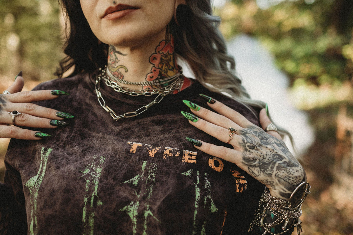 เสื้อยืดวินเทจ October Rust
