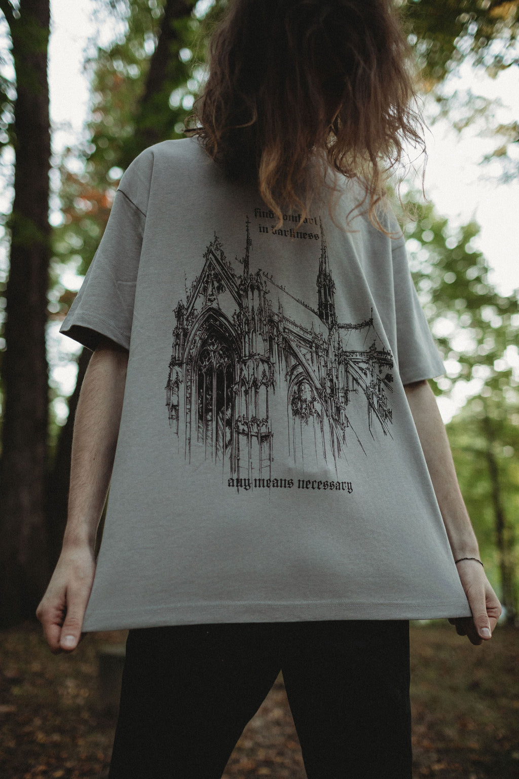 เสื้อยืด Chapel