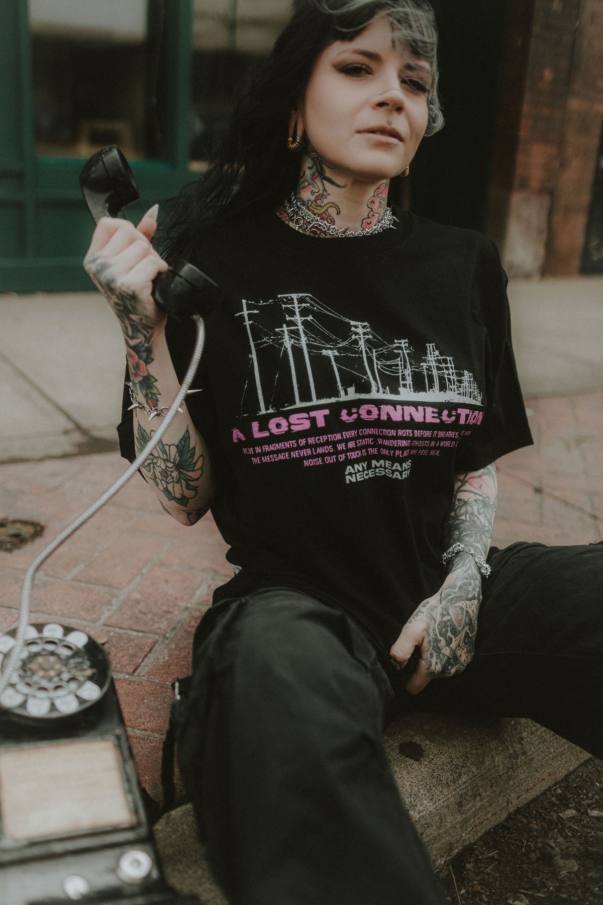 เสื้อยืด Lost Connection