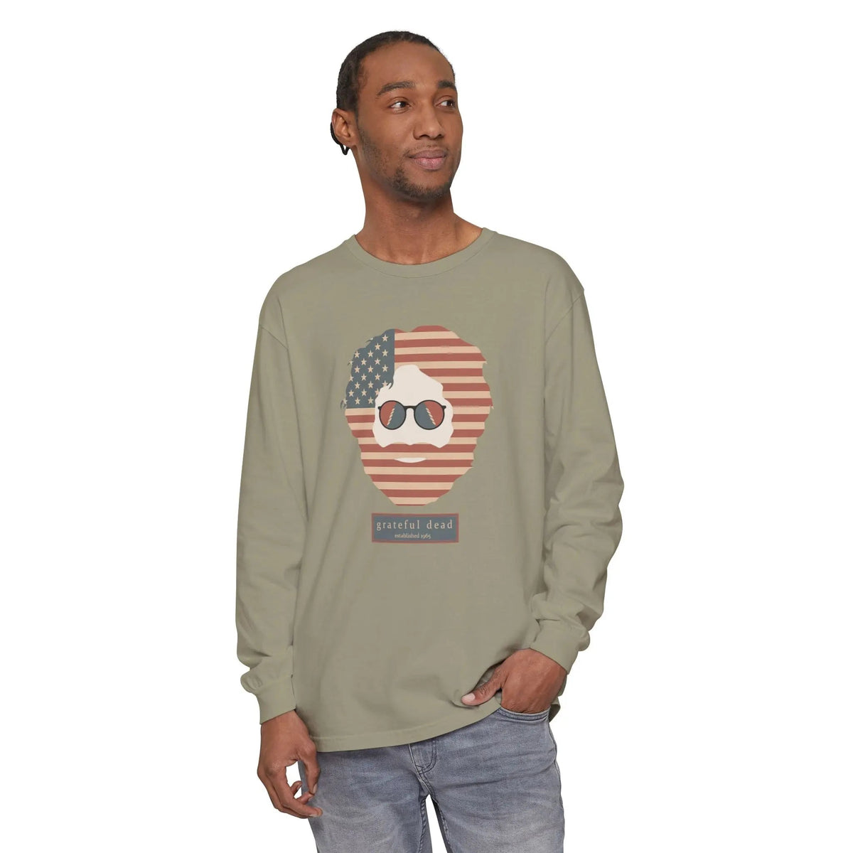 เสื้อยืดแขนยาว Stars & Stripes คอลเลกชัน Jerry Vineyard ผ่านการย้อมแบบเป็นตัวเสื้อ