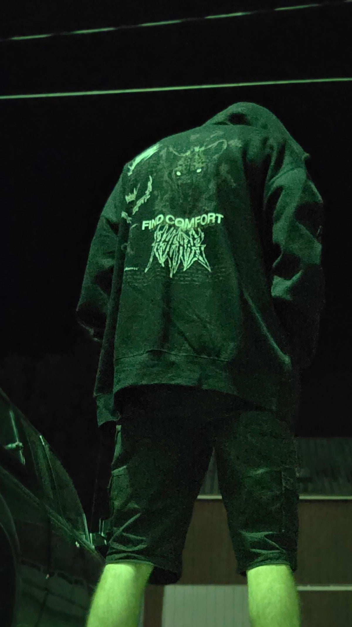 เสื้อฮู้ดแบบสวม Mantra