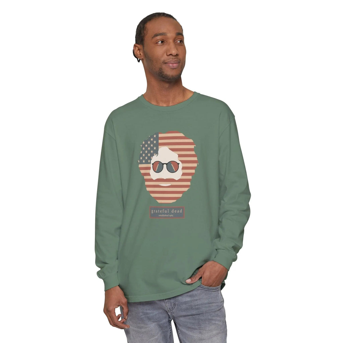 เสื้อยืดแขนยาว Stars & Stripes คอลเลกชัน Jerry Vineyard ผ่านการย้อมแบบเป็นตัวเสื้อ