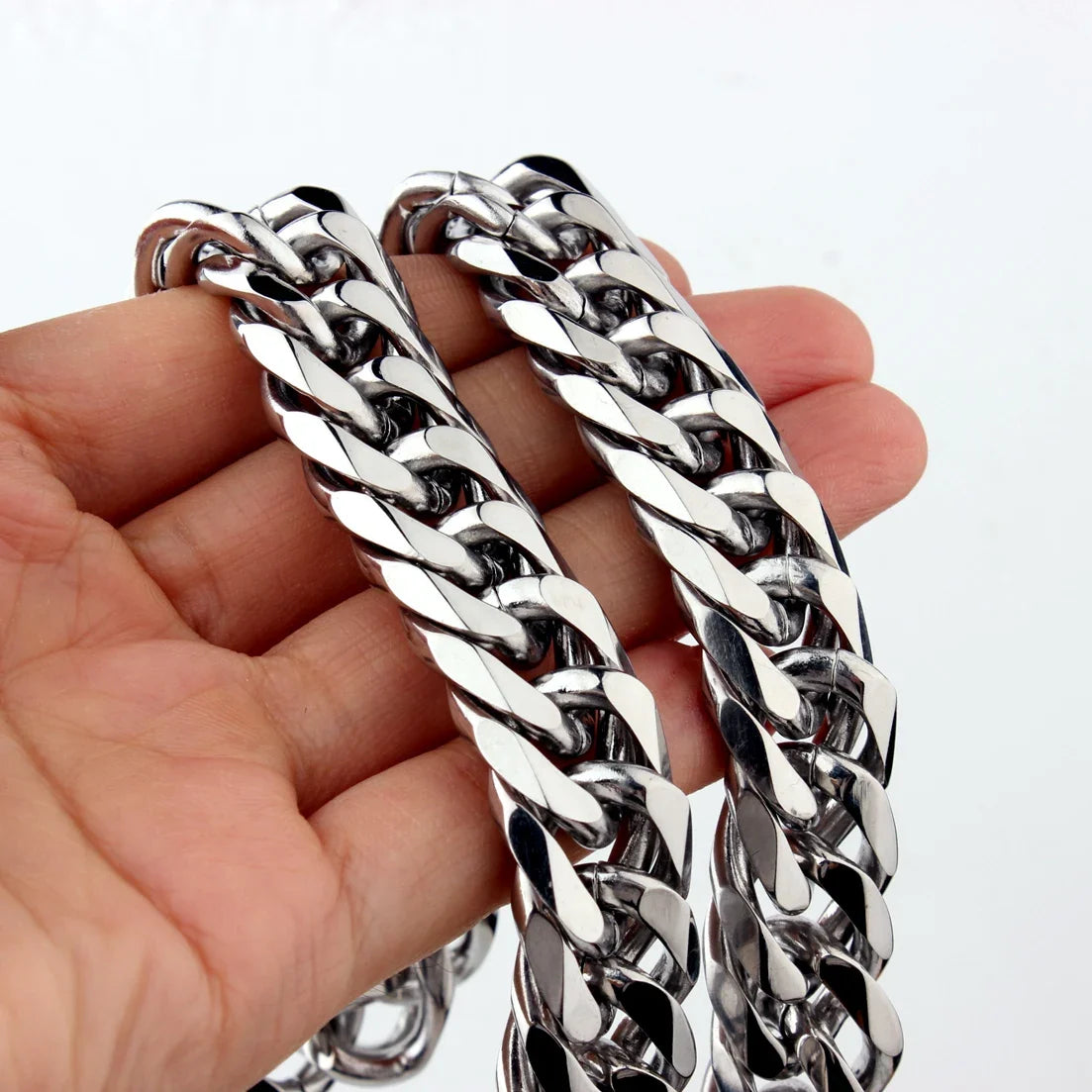 chunky silver necklace