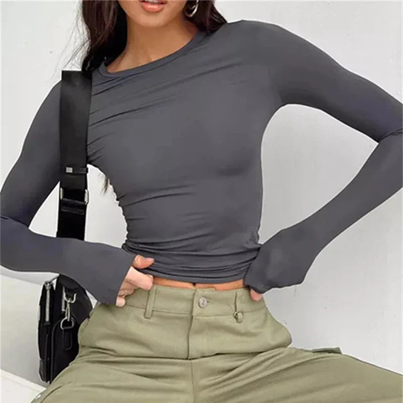 เสื้อยืดผู้หญิงแขนยาวเอวลอยสไตล์ Y2K คอวี สวมหัว รัดรูป สำหรับฤดูใบไม้ร่วงและฤดูหนาว