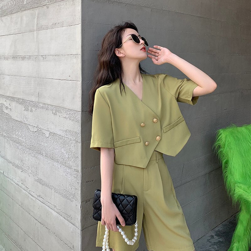 ชุดเซ็ตขาสั้นแฟชั่นใส่ทำงานสำหรับผู้หญิง สไตล์เกาหลี ชุดสูทสองชิ้นทรงหลวม เนื้อผ้าบางเบาสีฤดูร้อน
