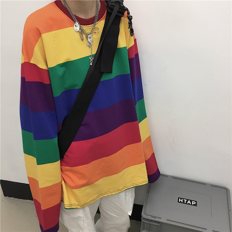 เสื้อยืดผู้หญิงลายทางสีรุ้ง แฟชั่นฮาราจูกุ เสื้อแขนยาวทรงโอเวอร์ไซส์คอกลม