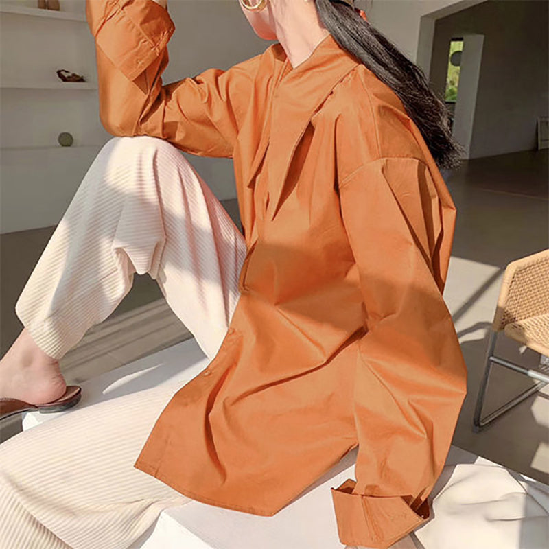 เสื้อเชิ้ตสีขาวคอปกแหลมขนาดใหญ่สำหรับผู้หญิง สไตล์วินเทจ ทรงหลวม แขนยาว