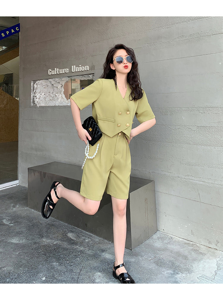 ชุดเซ็ตขาสั้นแฟชั่นใส่ทำงานสำหรับผู้หญิง สไตล์เกาหลี ชุดสูทสองชิ้นทรงหลวม เนื้อผ้าบางเบาสีฤดูร้อน