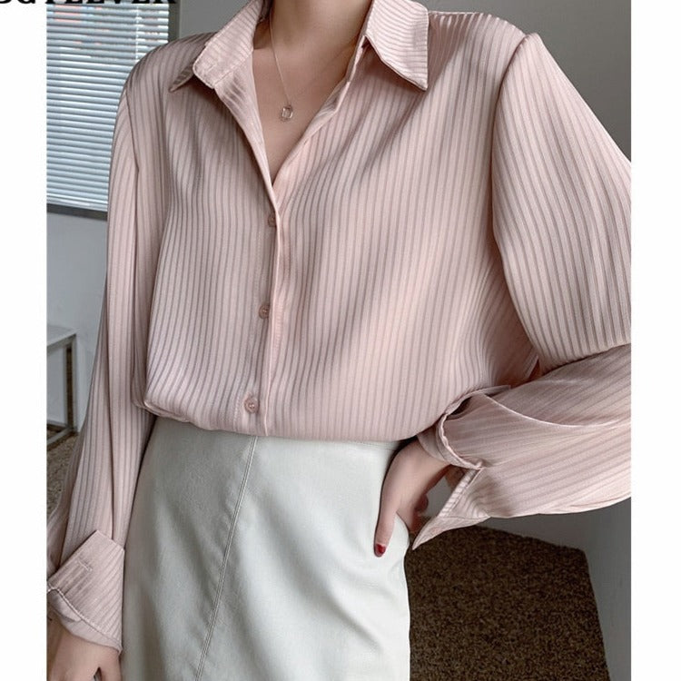 เสื้อเบลาส์ผู้หญิงลายทางสำหรับใส่ไปทำงาน เสื้อเชิ้ตทรงหลวมแขนยาวสำหรับผู้หญิง