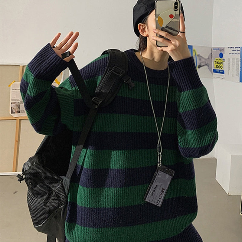 เสื้อสเวตเตอร์ไหมพรมลายทางสำหรับฤดูใบไม้ร่วงและฤดูหนาว เสื้อสวมหัวทรงโอเวอร์ไซส์สไตล์ลำลอง