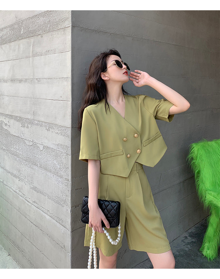 ชุดเซ็ตขาสั้นแฟชั่นใส่ทำงานสำหรับผู้หญิง สไตล์เกาหลี ชุดสูทสองชิ้นทรงหลวม เนื้อผ้าบางเบาสีฤดูร้อน