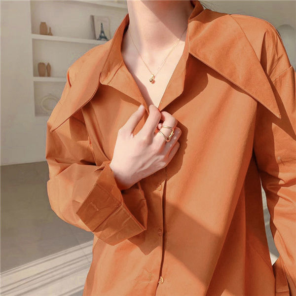 เสื้อเชิ้ตสีขาวคอปกแหลมขนาดใหญ่สำหรับผู้หญิง สไตล์วินเทจ ทรงหลวม แขนยาว