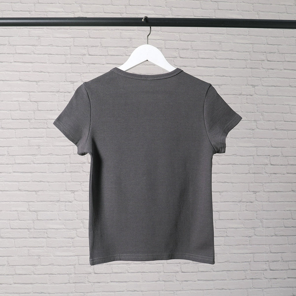 เสื้อยืดลายกราฟิกคลาสสิกร็อกสำหรับผู้หญิง เสื้อยืดคอตตอนแขนสั้นคอกลมฤดูร้อน