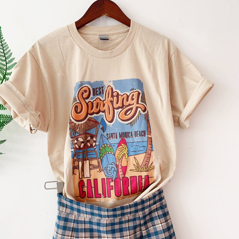 เสื้อยืดสีขาว 1 ตัว เสื้อยืดโอเวอร์ไซส์ลำลองสำหรับฤดูร้อน ดีที่สุดสำหรับเซิร์ฟที่ซานตาโมนิกา แคลิฟอร์เนีย สไตล์เรโทรสำหรับผู้หญิง
