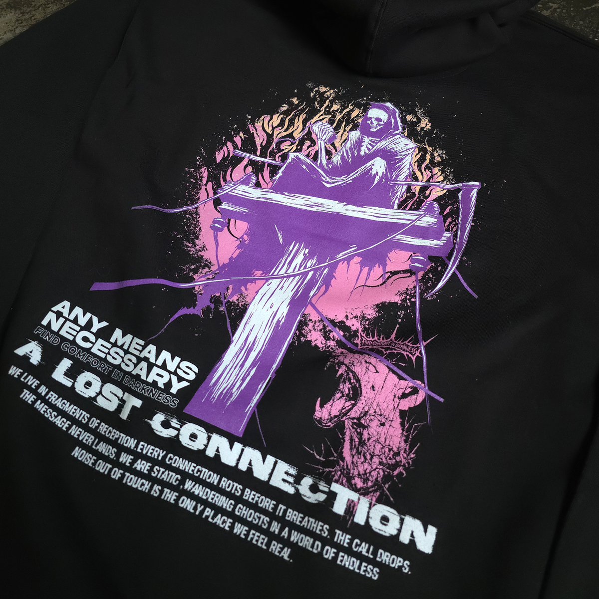 เสื้อฮู้ดแบบสวม Lost Connection