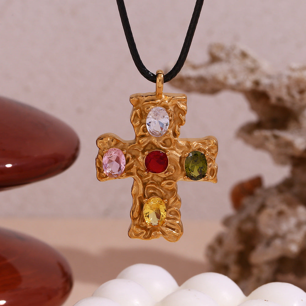 ไม้กางเขนหลากสีลายค้อน 18K