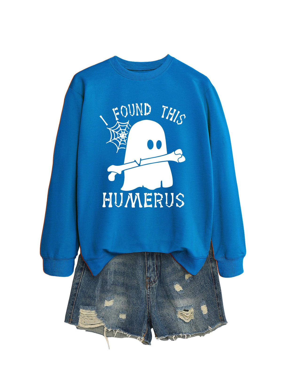 ฉันเจอเสื้อสเวตเตอร์คอกลมทรงหลวม HUMERUS ตัวนี้