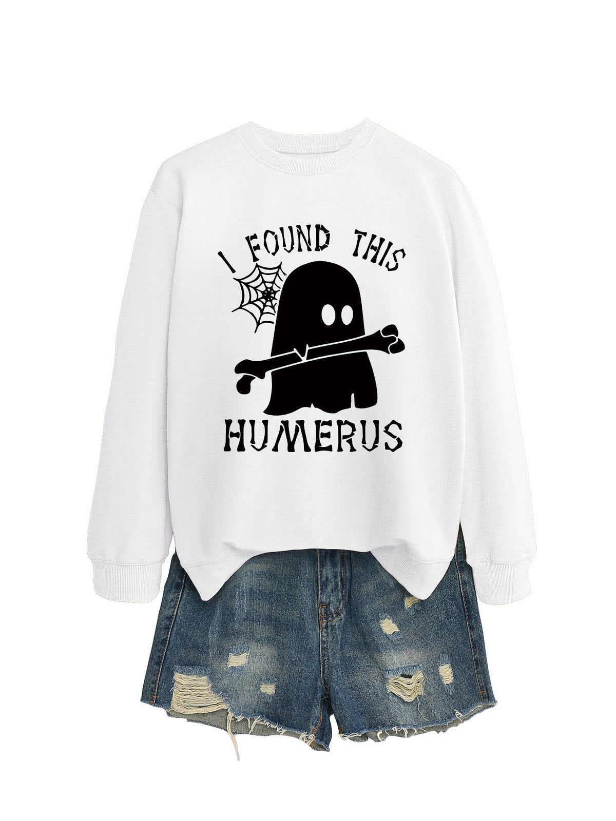 ฉันเจอเสื้อสเวตเตอร์คอกลมทรงหลวม HUMERUS ตัวนี้