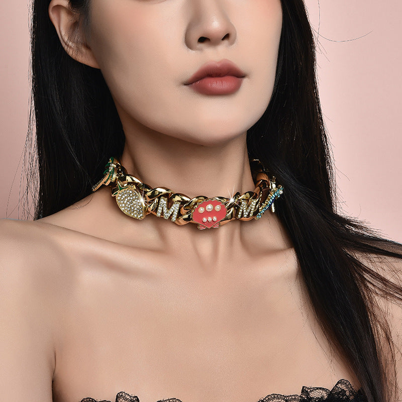 สร้อยคอคู่ดีไซน์ฮิปฮอปสุดล้ำ ประดับเพชรเต็มวง สวมใส่ได้หลากหลายสไตล์