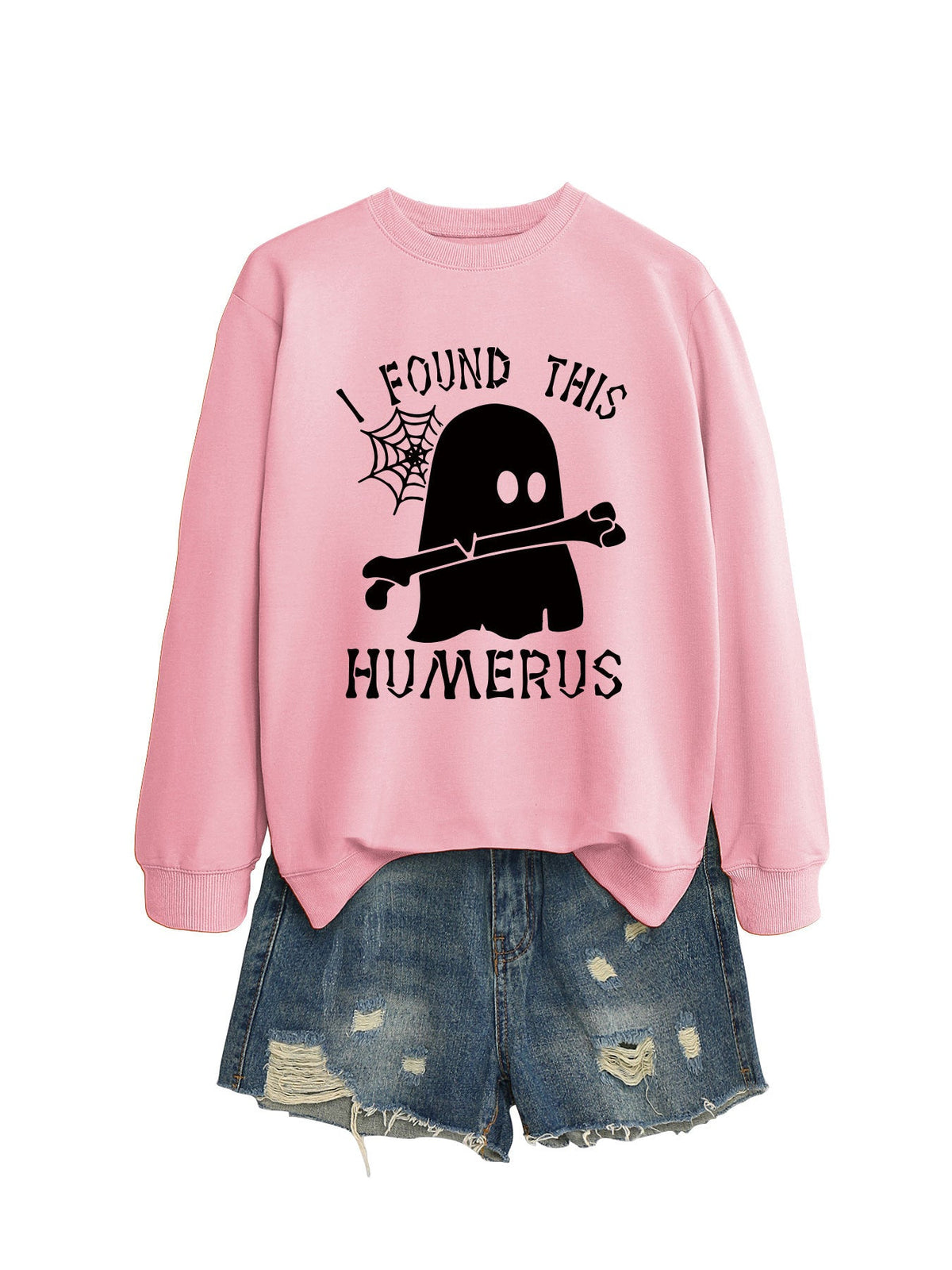 ฉันเจอเสื้อสเวตเตอร์คอกลมทรงหลวม HUMERUS ตัวนี้