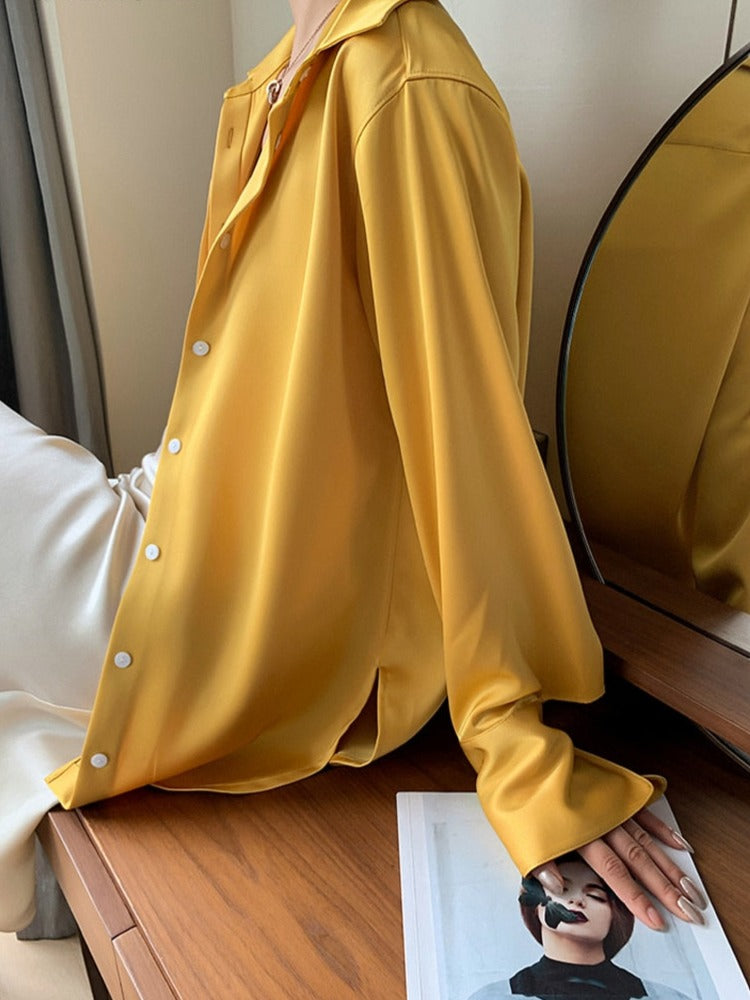 เสื้อเชิ้ตผ้าซาตินผู้หญิงทรงหลวม กระดุมหน้าแถวเดียว เสื้อท่อนบน บลูส์ ฤดูใบไม้ผลิและฤดูร้อน