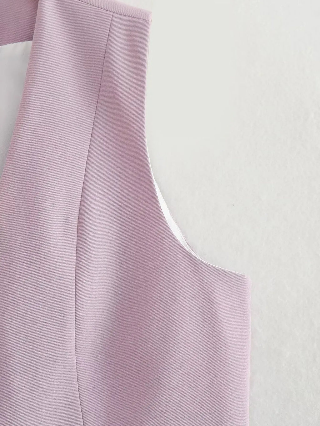 เสื้อกั๊กคลุมสตรีคอวีแขนกุดสไตล์วินเทจสีขาวสุดเก๋