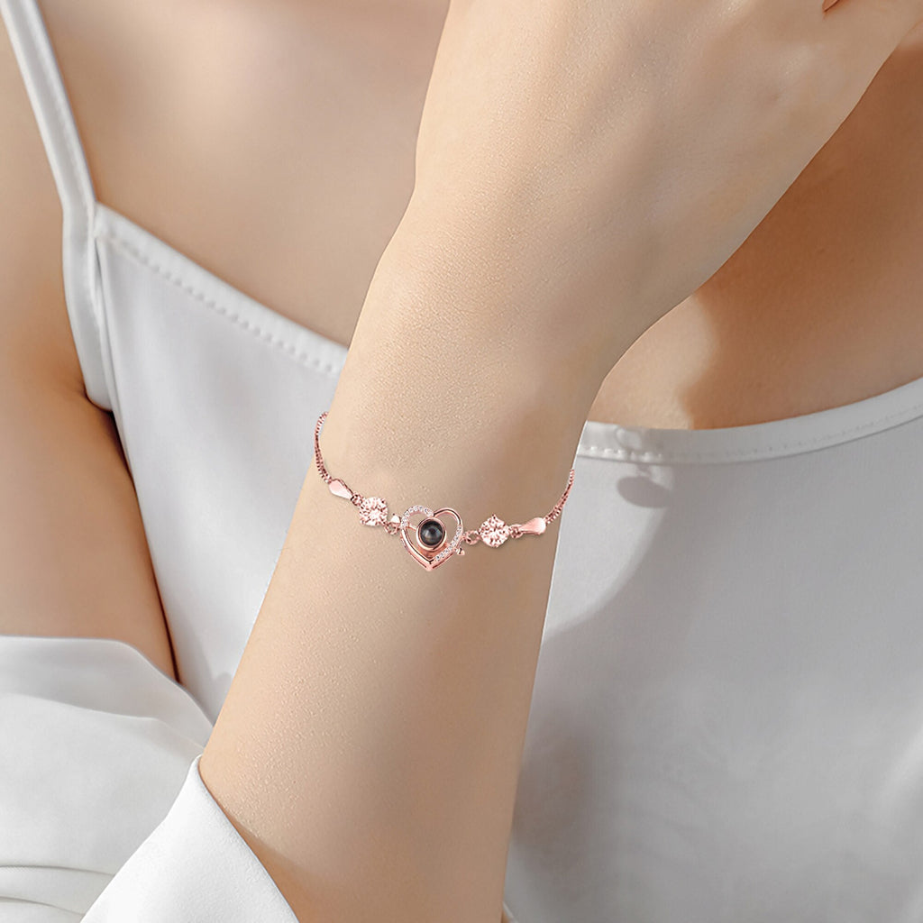 สร้อยข้อมือโปรเจกเตอร์รูปคิวปิดแห่งความรักแบบสั่งทำพิเศษ สร้อยข้อมือที่ระลึกเฉพาะบุคคล