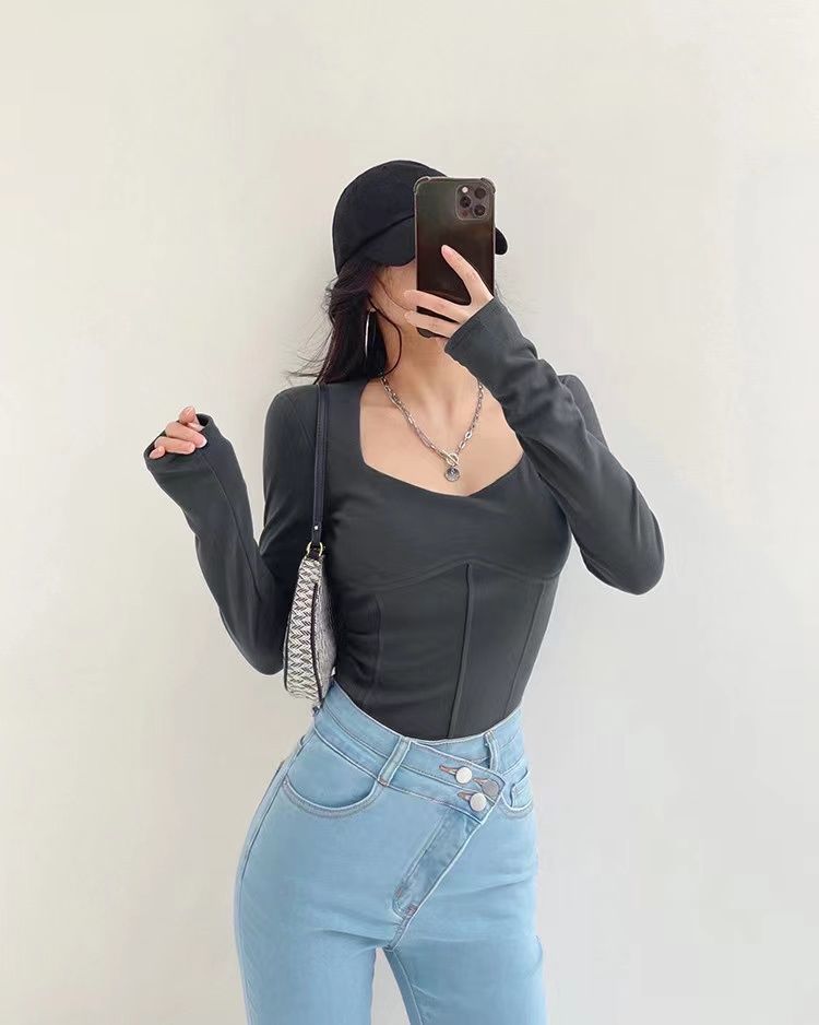เสื้อครอปเอวสูงแฟชั่นผู้หญิง คอเหลี่ยม แขนยาว เสื้อยืดทรงเข้ารูป สไตล์ Y2K