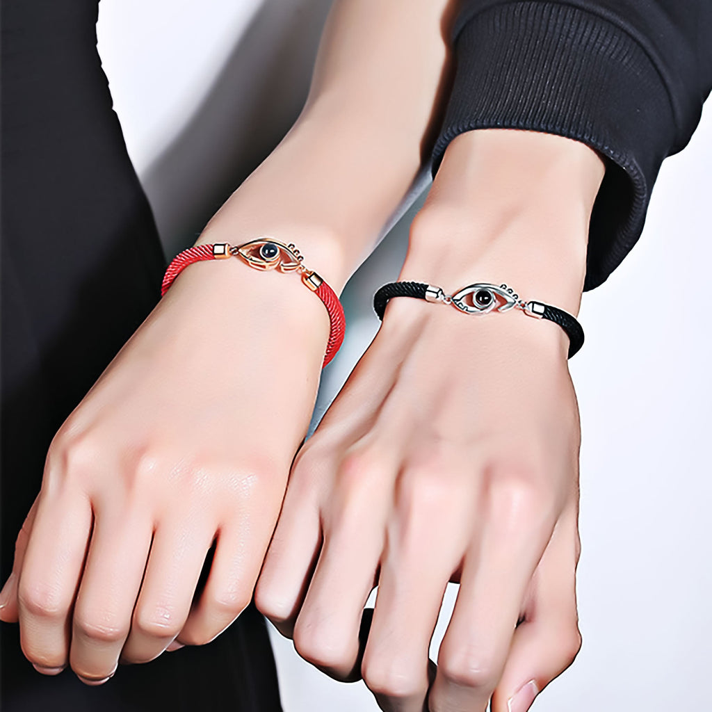 สร้อยข้อมือโปรเจกเตอร์วงกลมใส่รูปภาพได้ ปรับแต่งได้ เครื่องประดับที่ระลึกสำหรับคู่รักแบบเฉพาะบุคคล