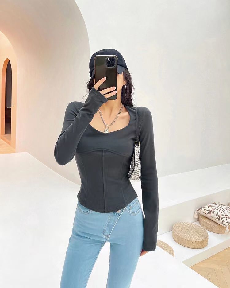 เสื้อครอปเอวสูงแฟชั่นผู้หญิง คอเหลี่ยม แขนยาว เสื้อยืดทรงเข้ารูป สไตล์ Y2K