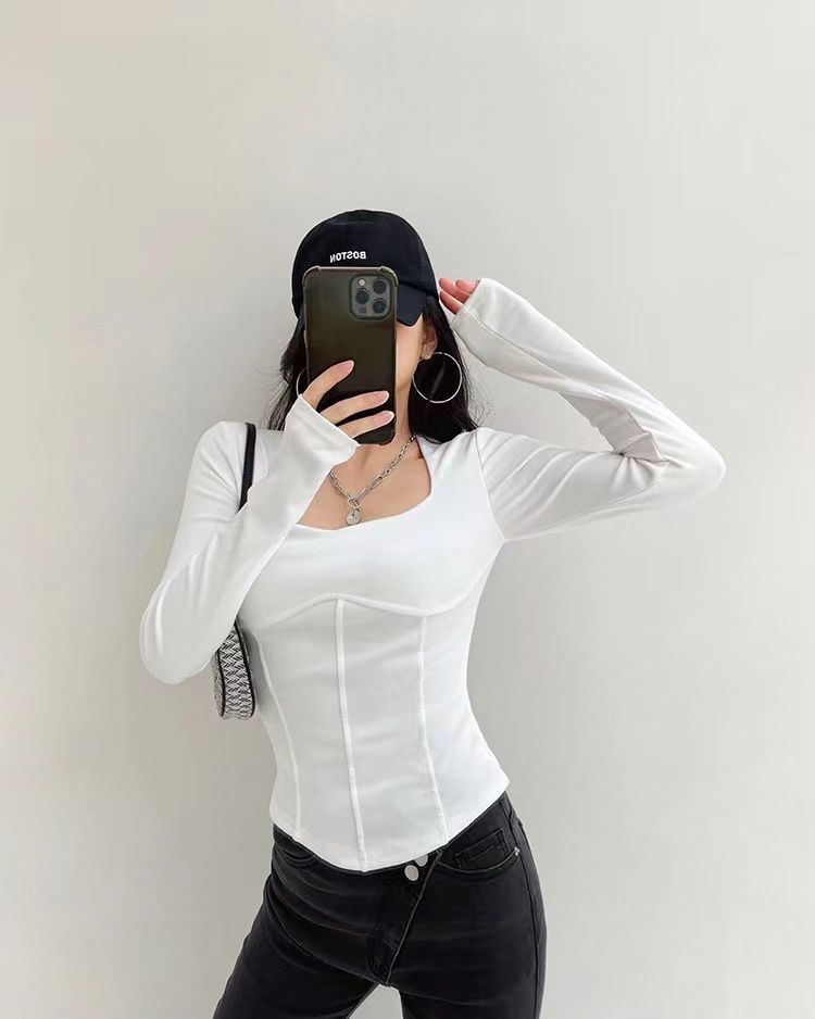 เสื้อครอปเอวสูงแฟชั่นผู้หญิง คอเหลี่ยม แขนยาว เสื้อยืดทรงเข้ารูป สไตล์ Y2K