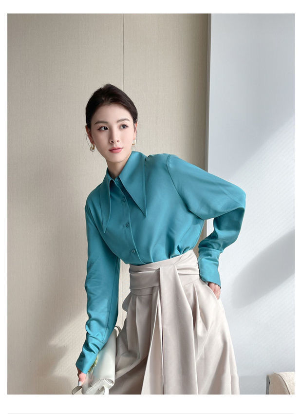 เสื้อเชิ้ตสีขาวคอปกแหลมขนาดใหญ่สำหรับผู้หญิง สไตล์วินเทจ ทรงหลวม แขนยาว