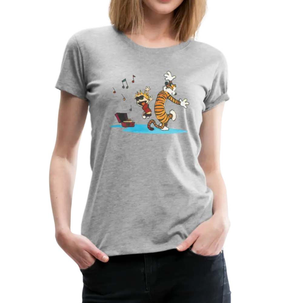 เสื้อยืด Calvin and Hobbes เต้นรำกับเครื่องเล่นแผ่นเสียง