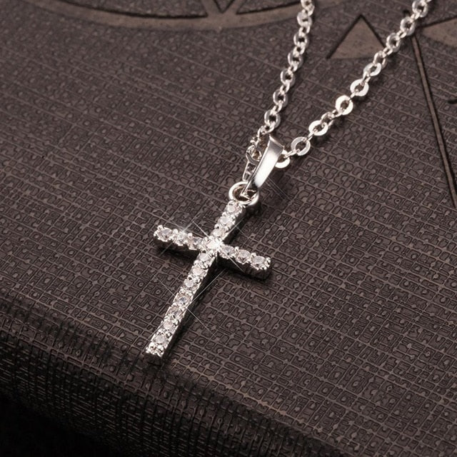 จี้ไม้กางเขนสีทองดำ คริสตัล จี้ไม้กางเขนพระเยซู สร้อยคอพระเยซู