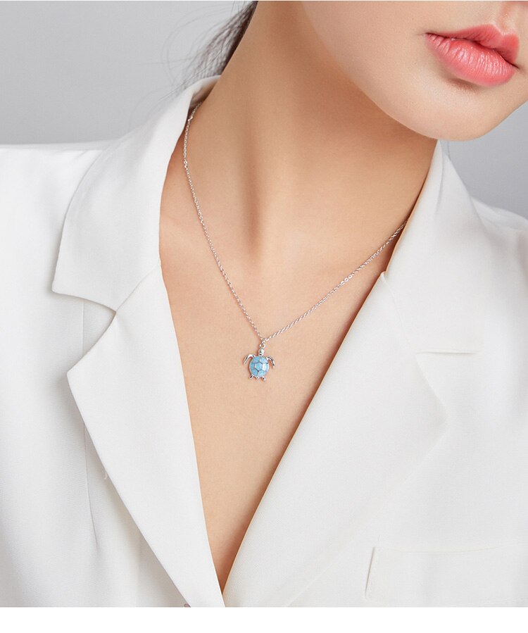 nowadaysfashion สร้อยคอจี้เต่าสีฟ้า เคลือบอีนาเมล ปรับสายได้