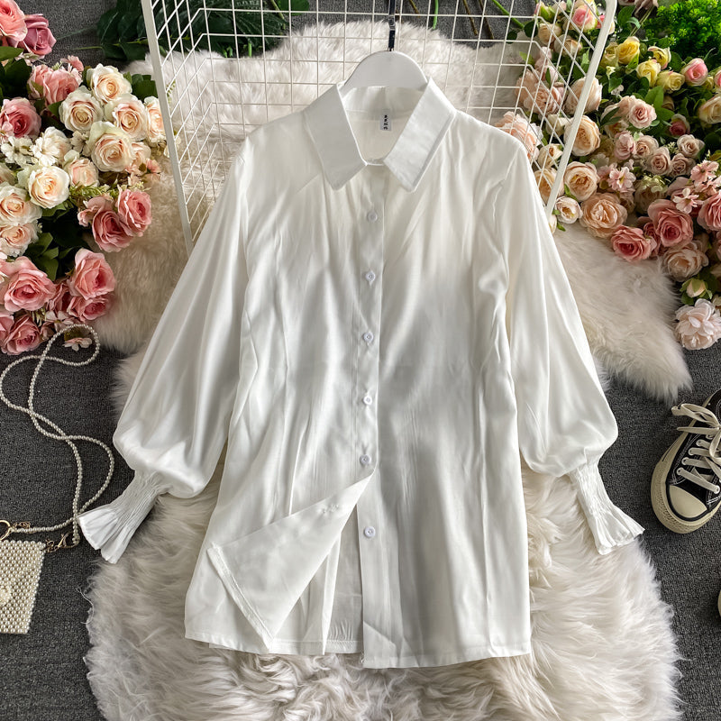 เสื้อเชิ้ตแขนทรงโคมไฟและเสื้อกั๊กไหมพรมแบบสองชิ้นสไตล์วิทยาลัยสำหรับผู้หญิง